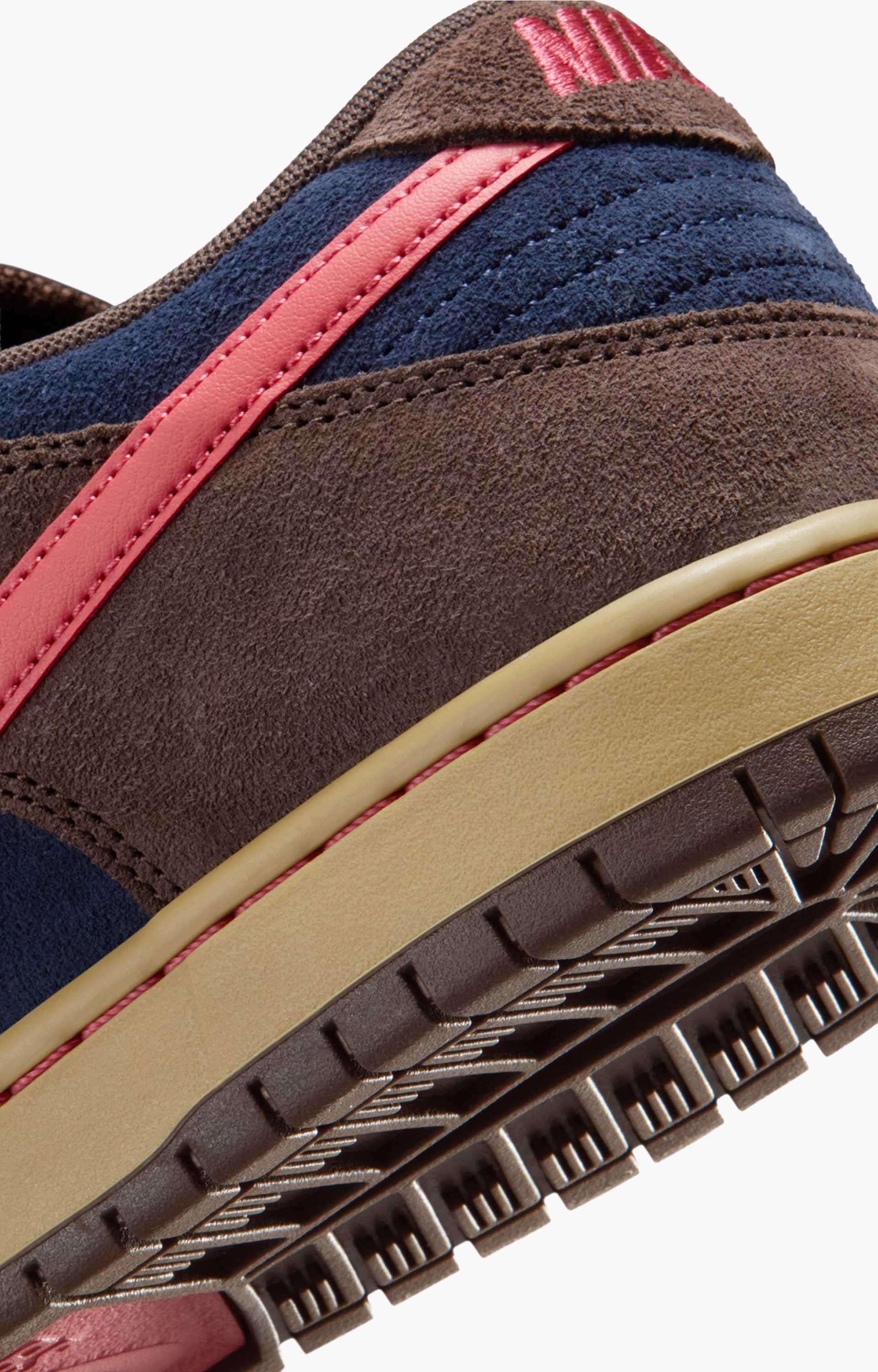 Nike SB Dunk Low Pro Shoe, Brown