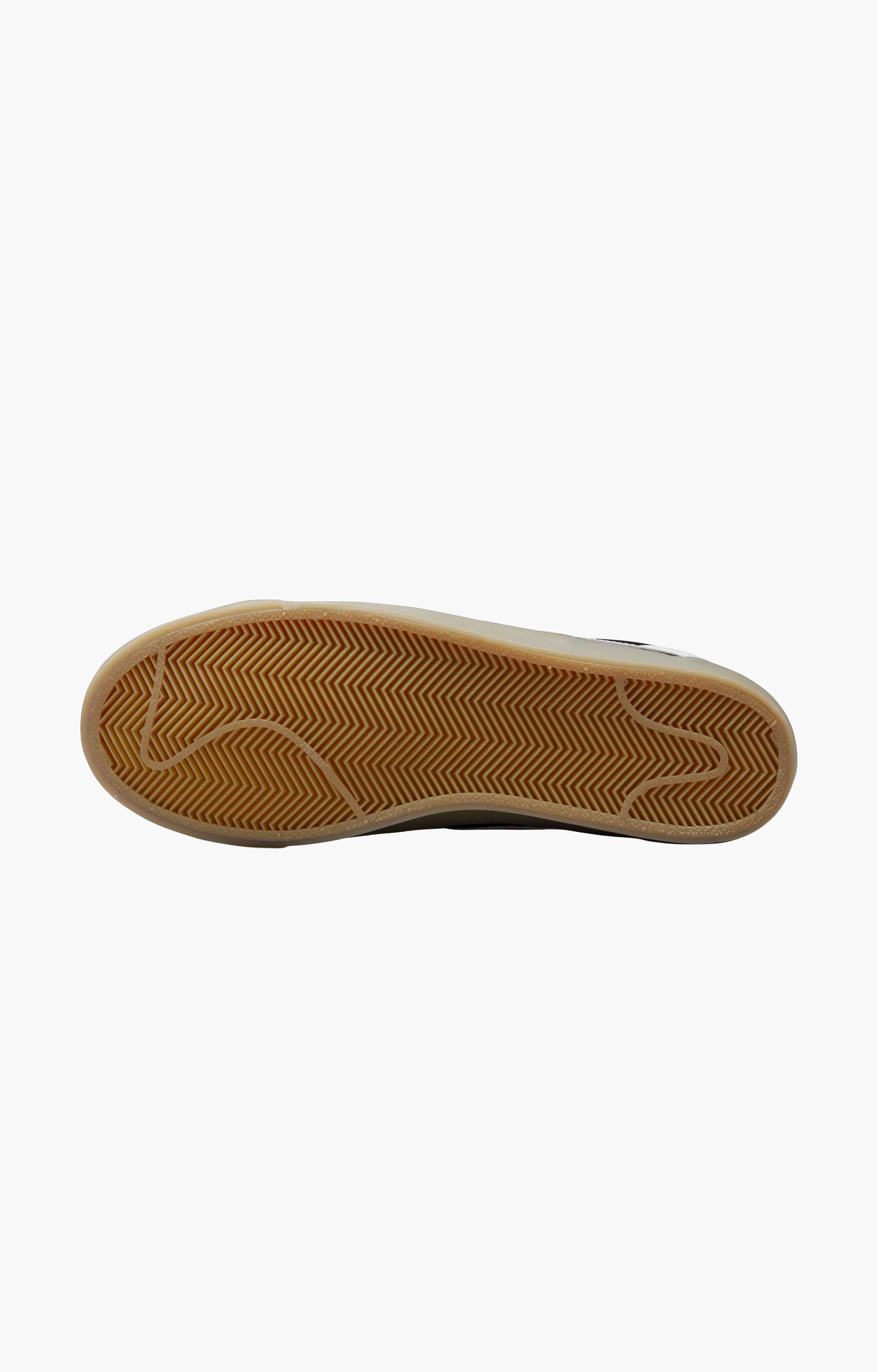 Nike SB Zoom Blazer Low Pro GT DC7695 Shoe, Black/White-Black-Gum Light Brown