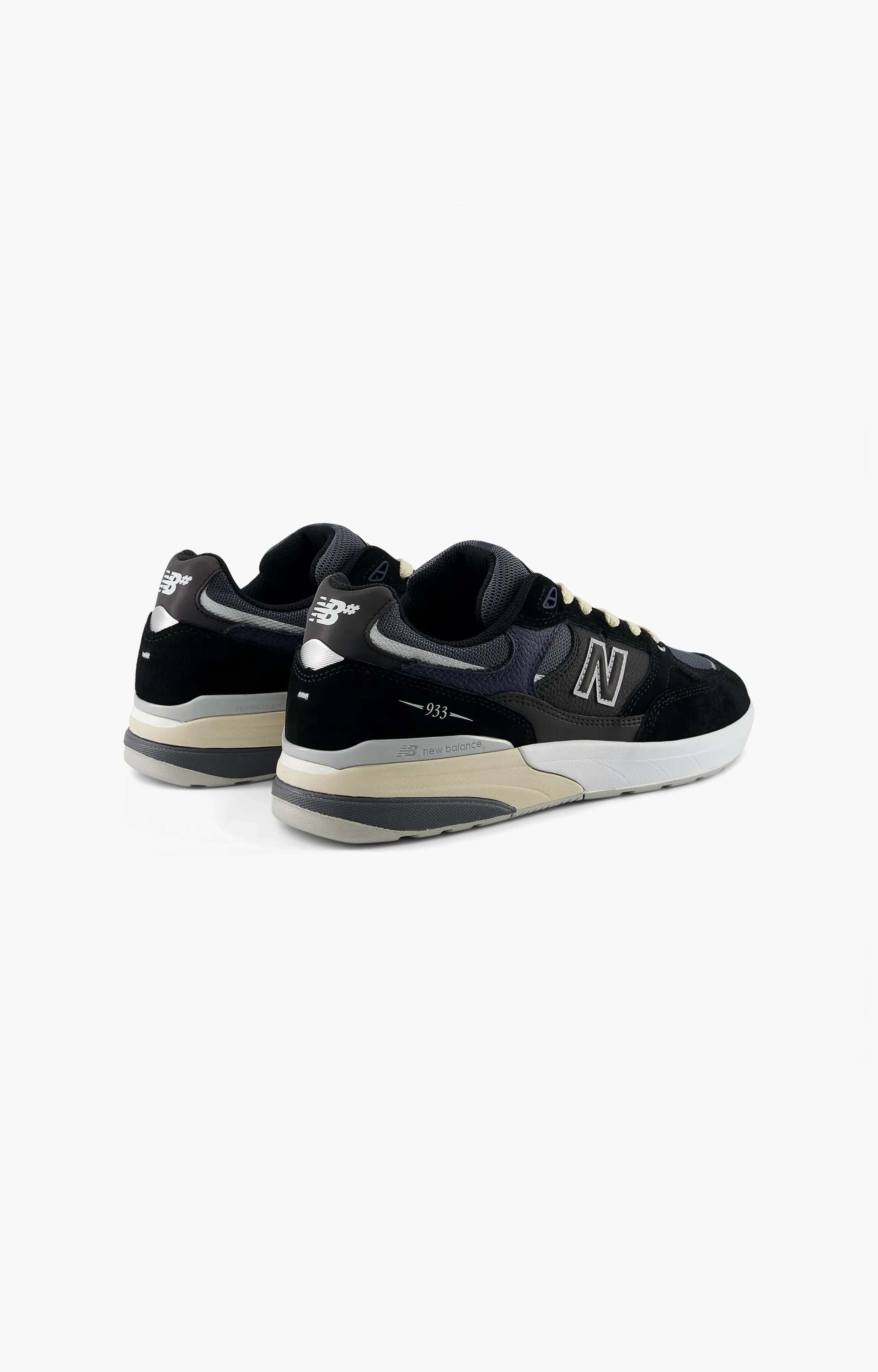 New Balance Numeric UN933BNT Shoes, Black/Navy