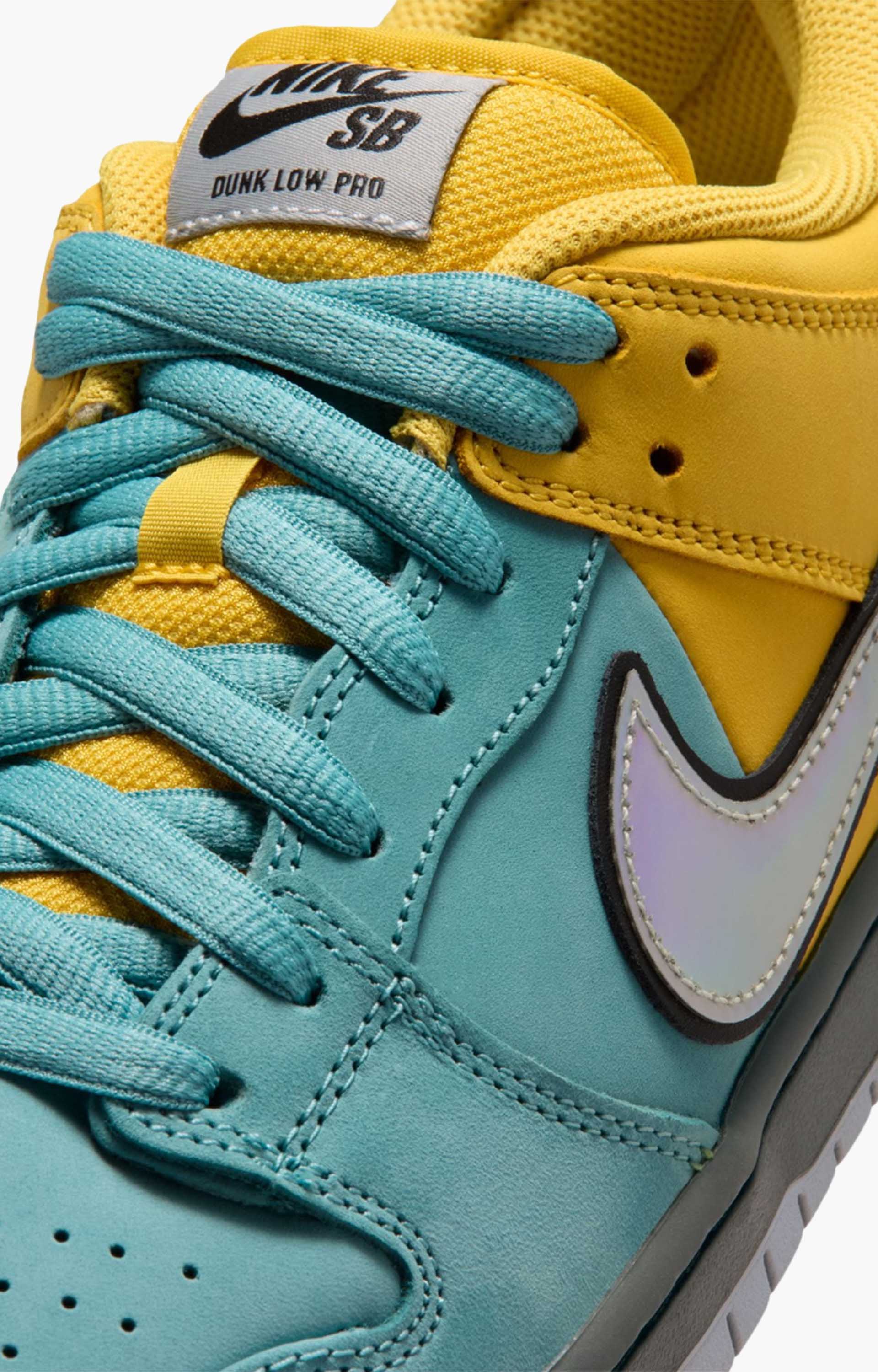 Nike SB Dunk Low Pro IR1888 Shoe, Lightening/Wolf Grey-Denim Turq