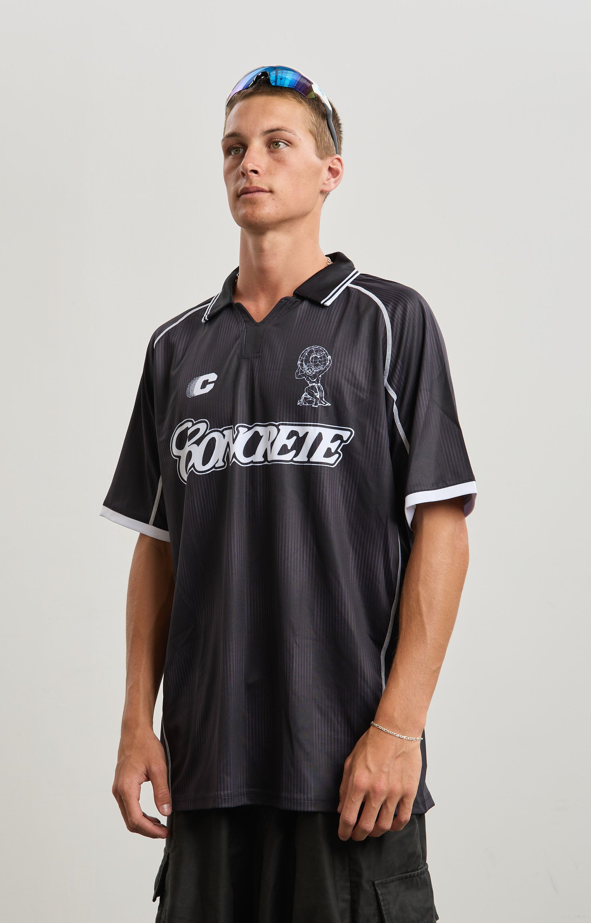 Concrete Bearer Jersey, Black