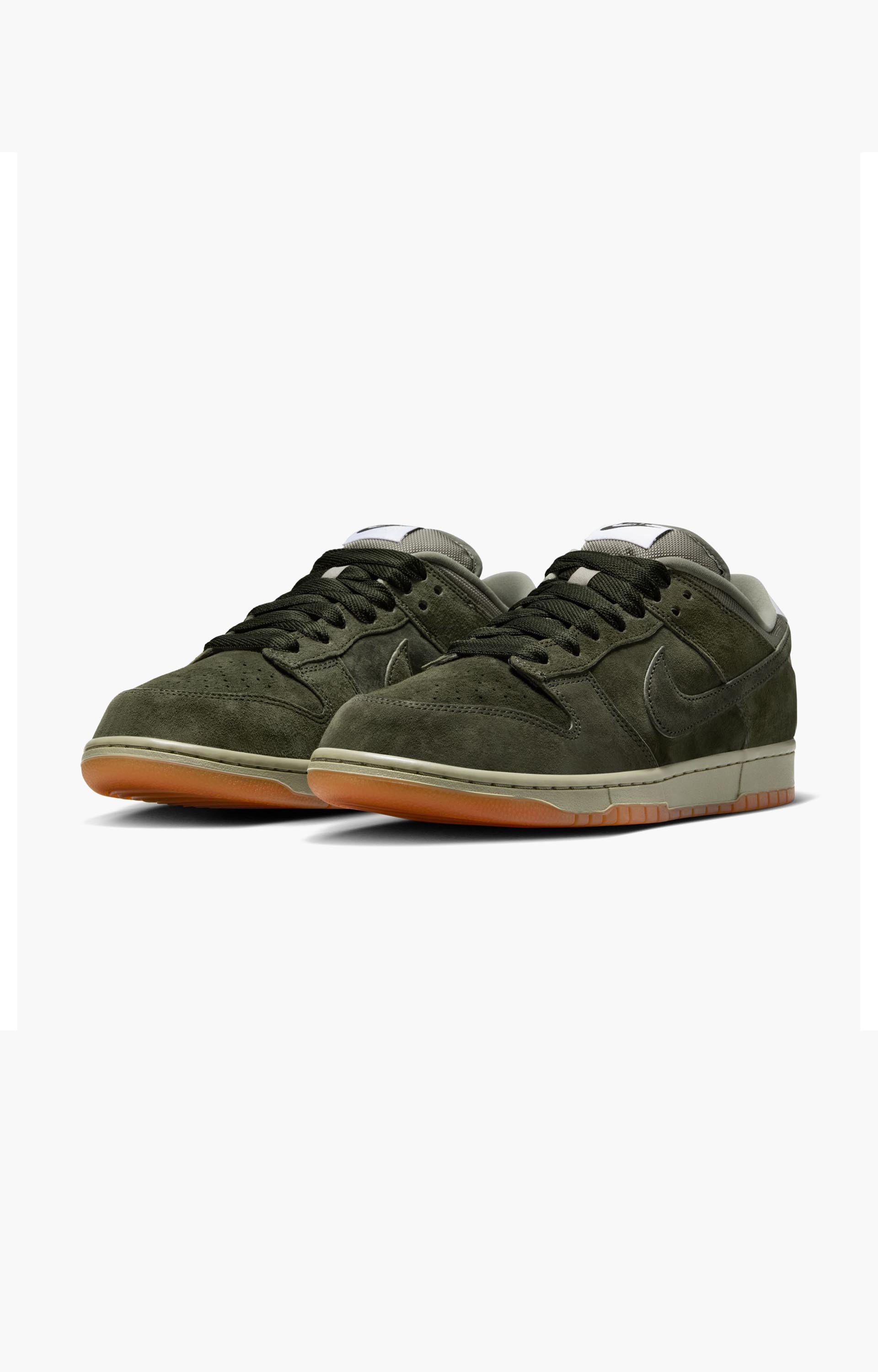Nike SB Dunk Low Pro B Shoe, Sequoia/Army/White