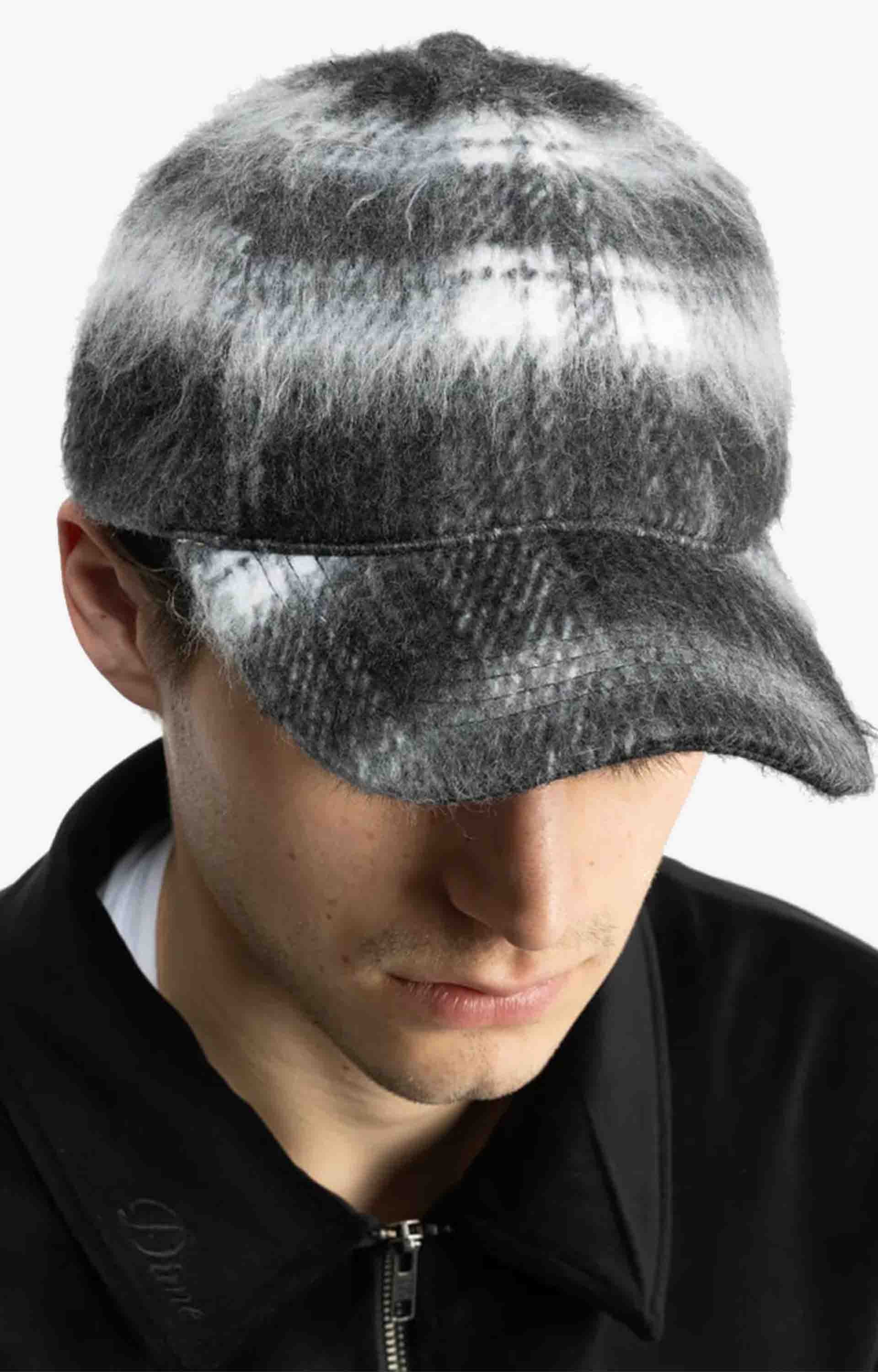 Dime Shaggy Low Pro Cap (Black ⁄ Gray)