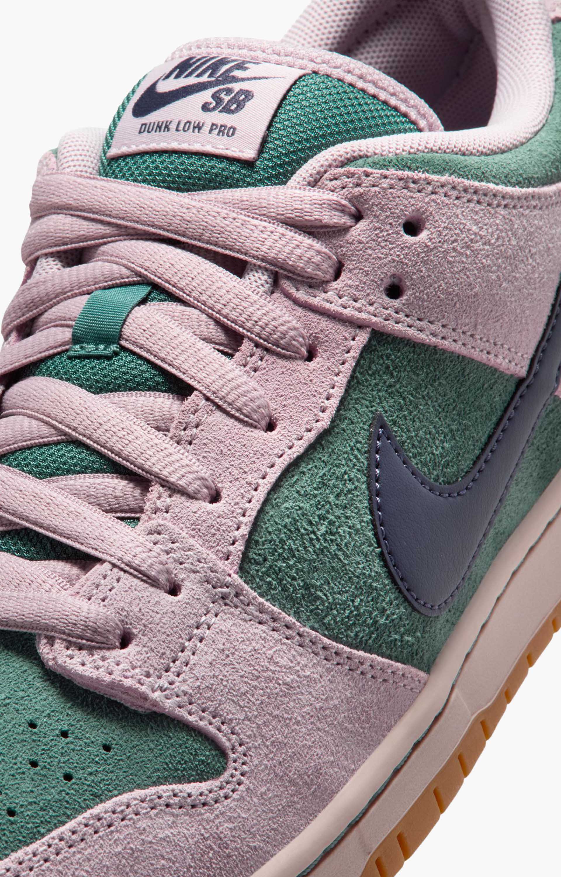 Nike SB Dunk Low Pro HQ1625 Shoe, Mineral Slate/Dark Raisin-Particle Rose