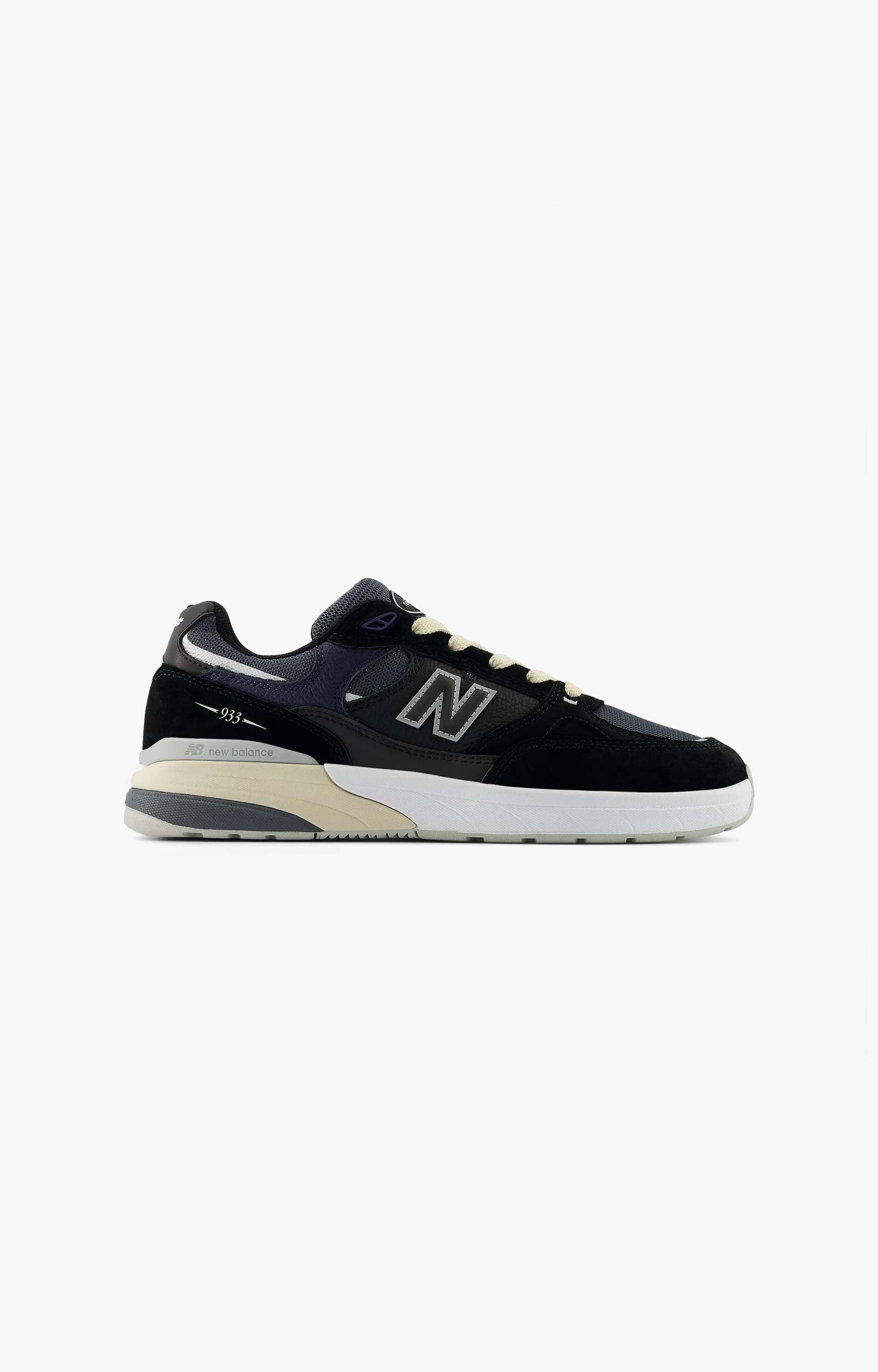 New Balance Numeric UN933BNT Shoes, Black/Navy