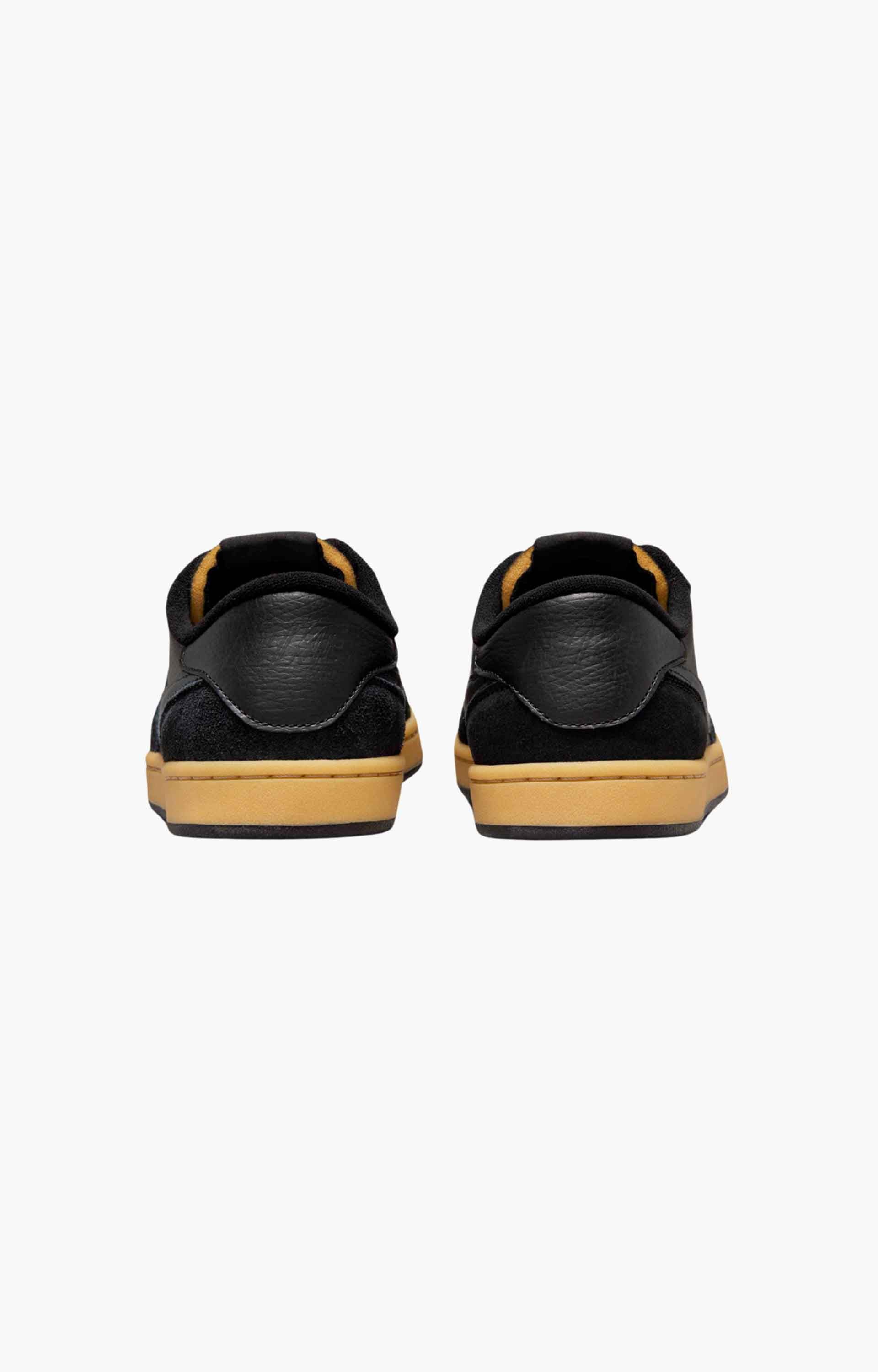 Nike SB FC Classic Skate Shoe, Black/Black