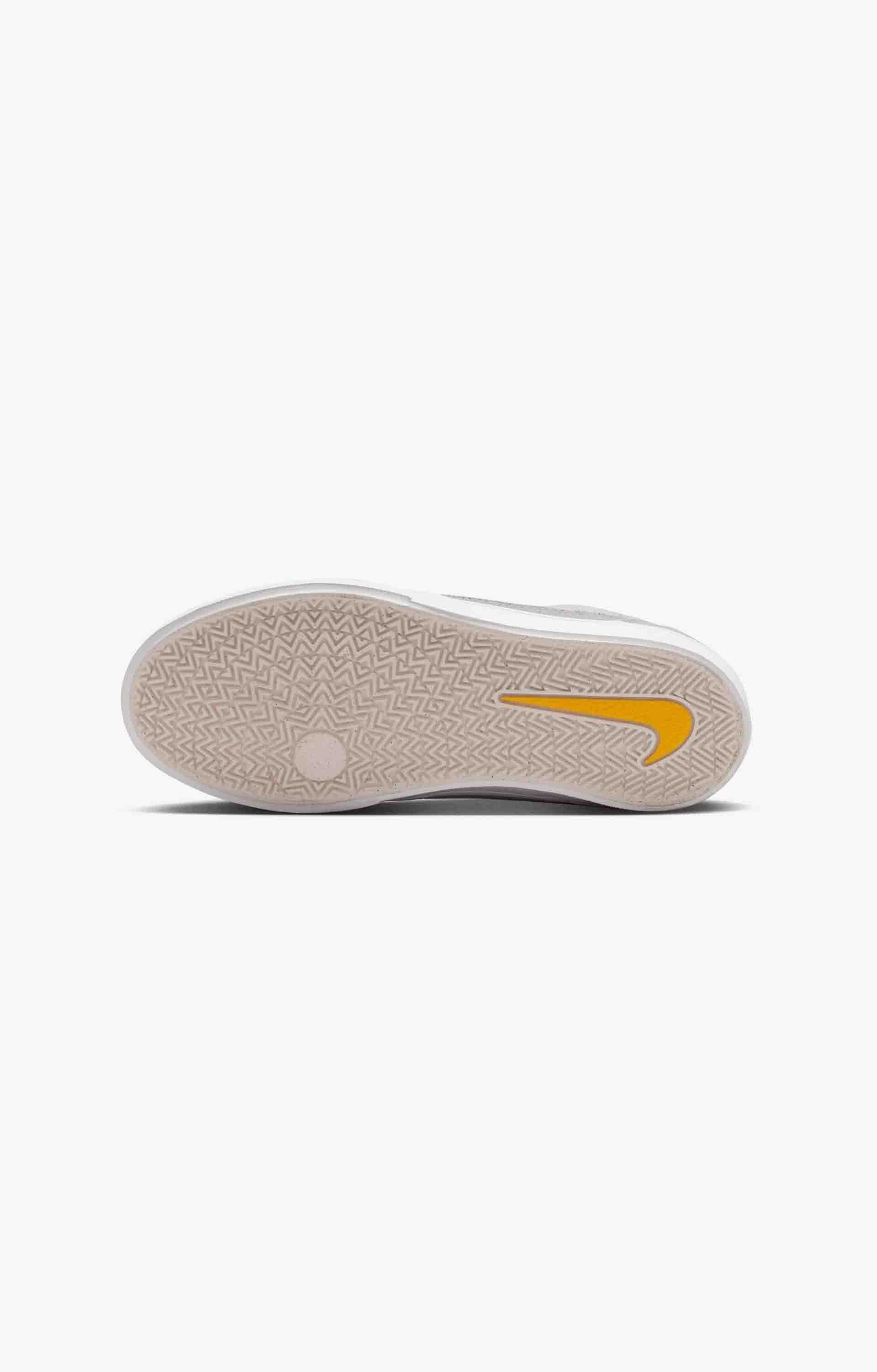 Nike SB Malor Youth Shoe, Platium Tint/University Gold/Wolf Grey