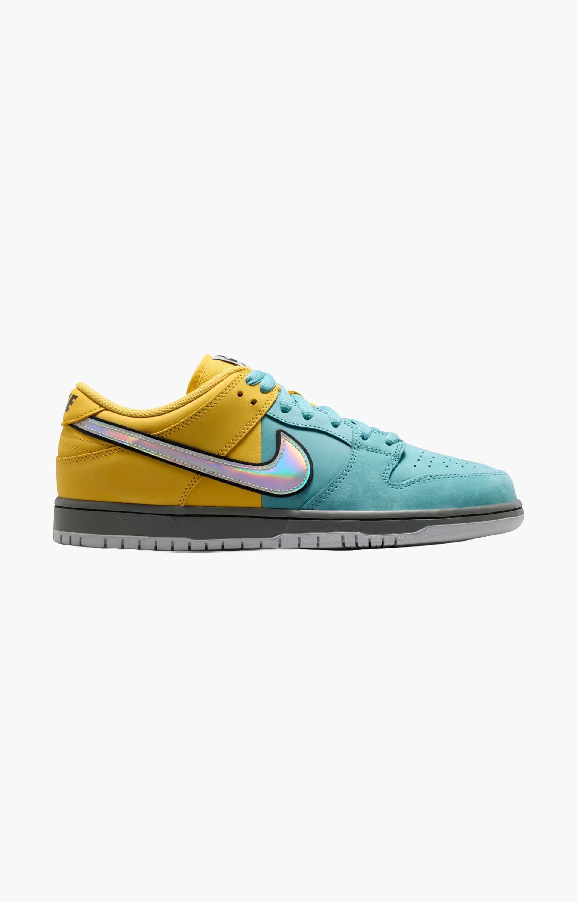 Nike SB Dunk Low Pro IR1888 Shoe, Lightening/Wolf Grey-Denim Turq