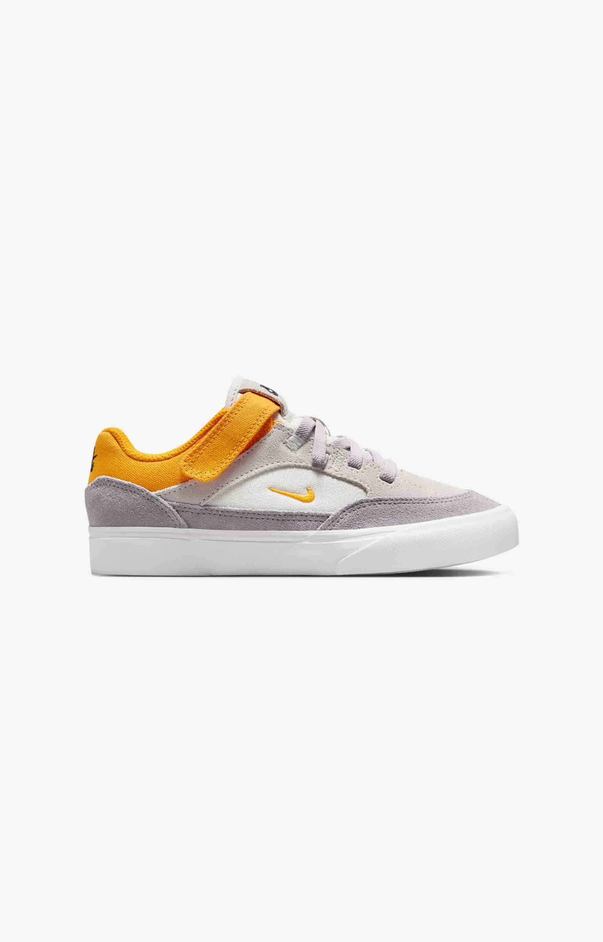 Nike Sb Malor Kids Shoe, Platinum Tint/University Gold/Wolf Grey