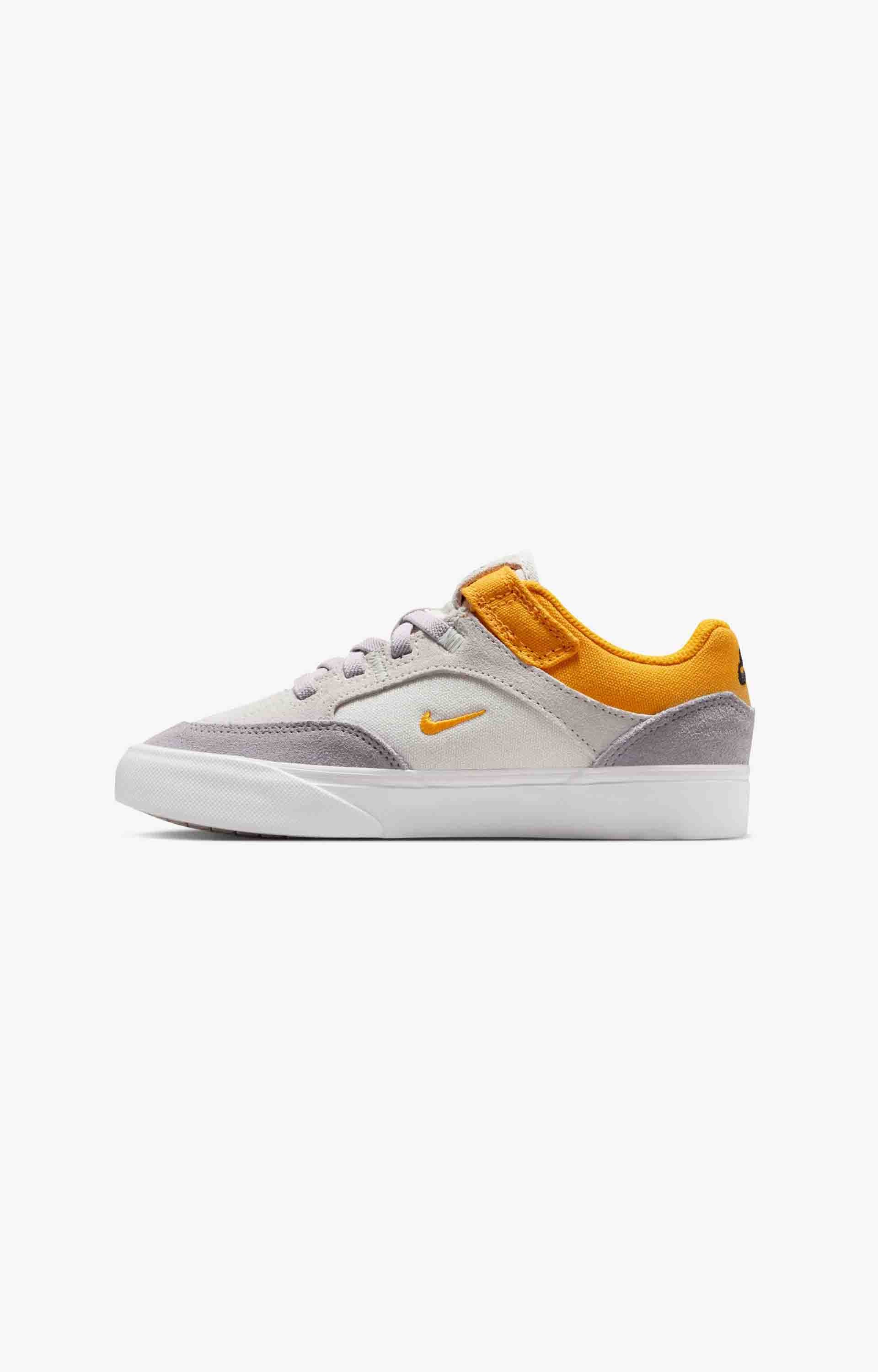 Nike Sb Malor Kids Shoe, Platinum Tint/University Gold/Wolf Grey