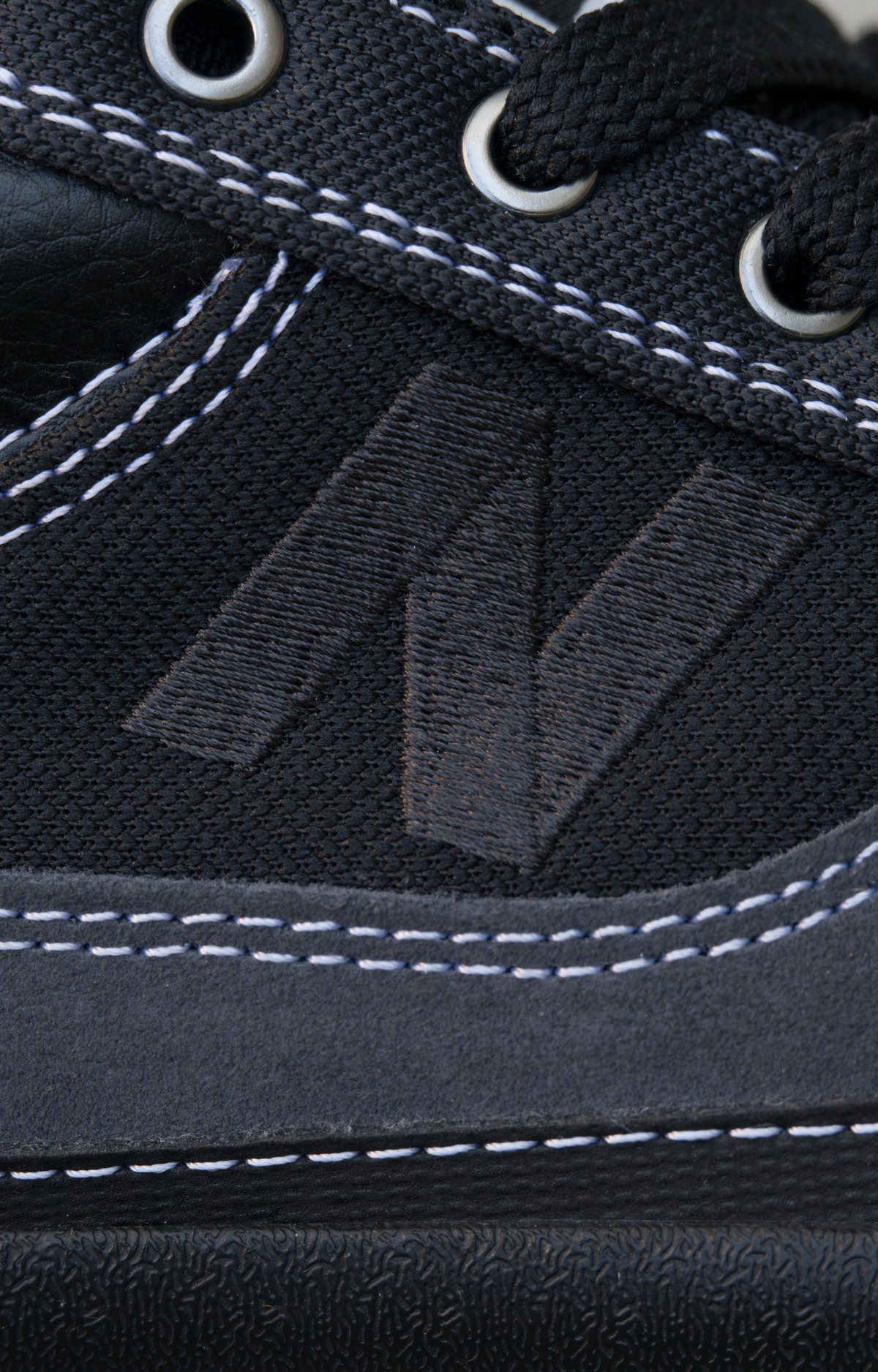 New Balance Numeric UN417LGS Franky Villani Shoes, Black Cement / Black Charcoal White