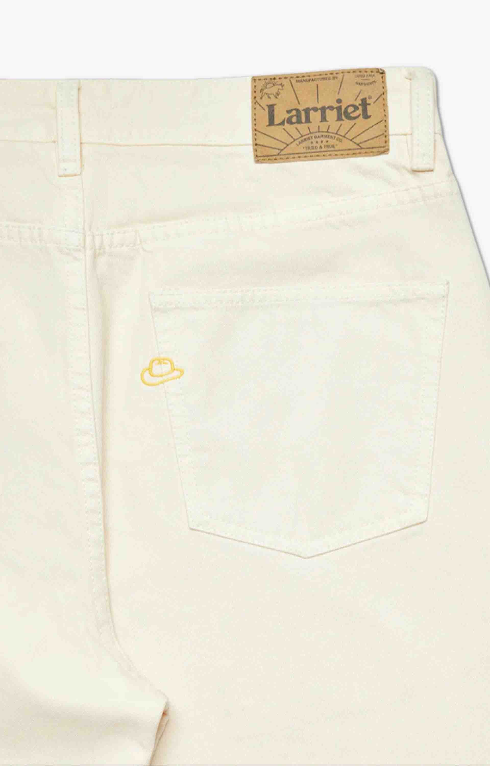 Larriet Walé Jean, Natural