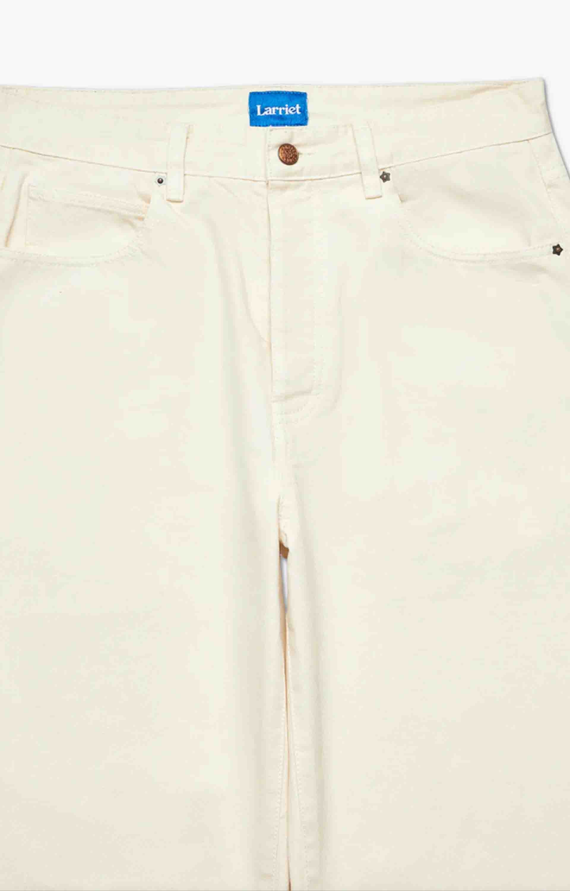 Larriet Walé Jean, Natural