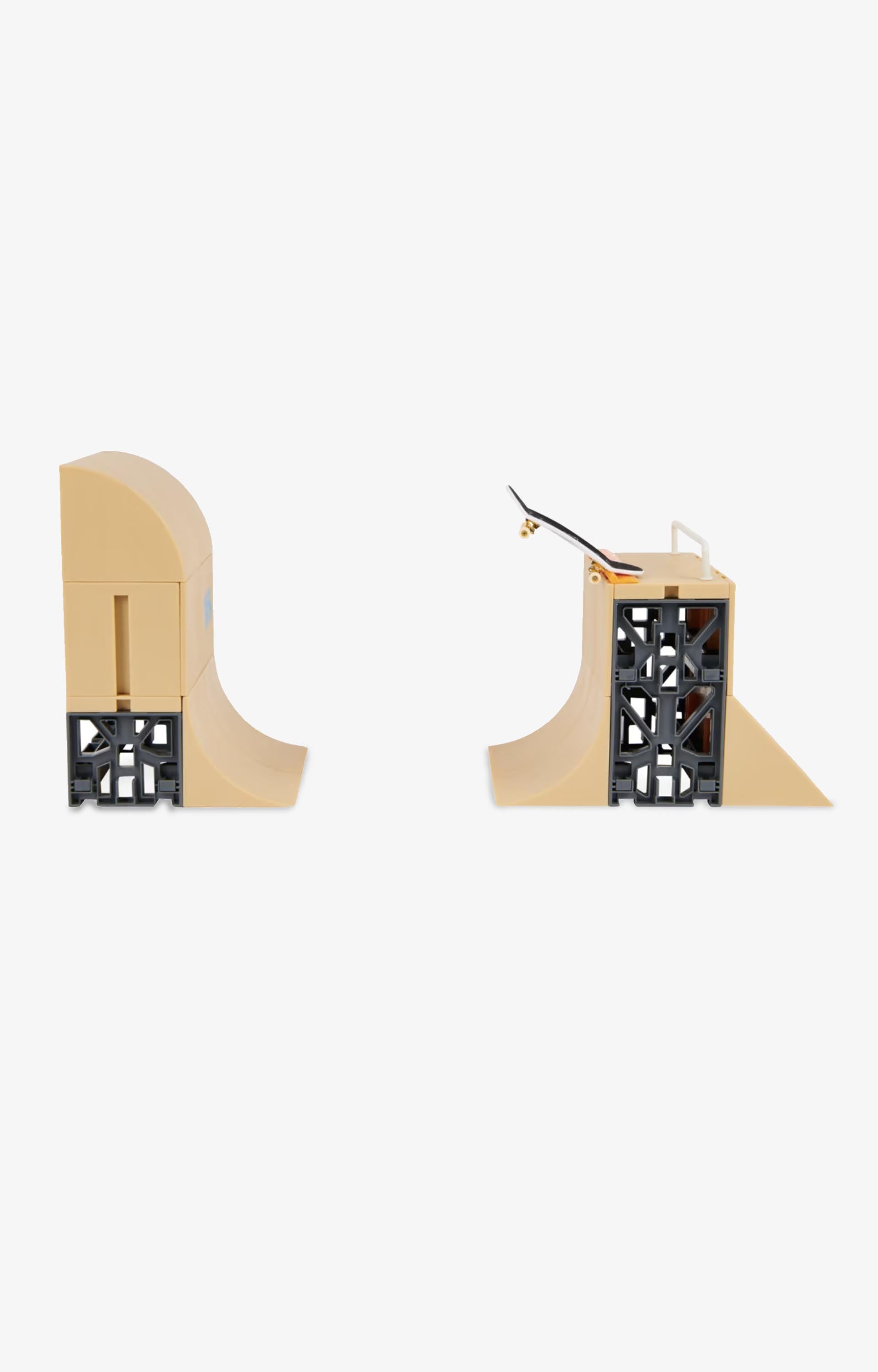 Teck Deck Tech Deck Danny Way Mega Half Pipe Skate Park Set